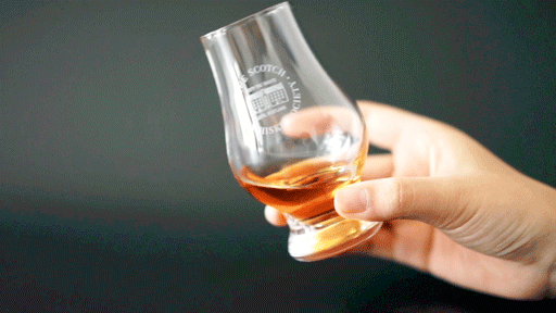 这款风靡了20年的经典杯型，背后隐含着威士忌品鉴杯的进化史