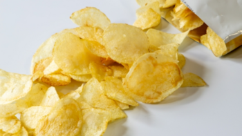 知名品牌薯片均被检出致癌物质，如何减少食品中的丙烯酰胺含量？