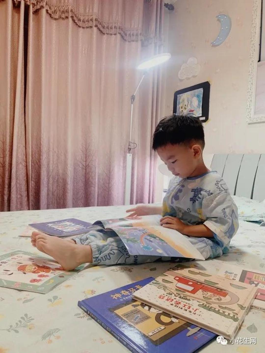 房子虽小,有爱就好!87平两室一厅,我为娃一口气打造了阅读区、书桌区、游戏区!