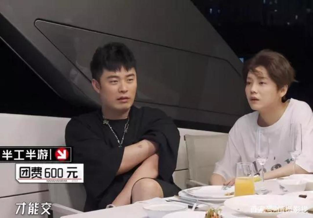 《哈哈哈哈哈》打造“综艺版”人在囧途，视频平台联手自制会是新未来？