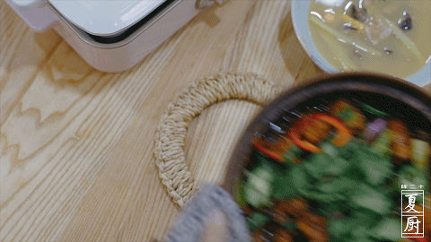 一只鸡竟然可以让一家人吃嗨,四种吃法让这只鸡值得