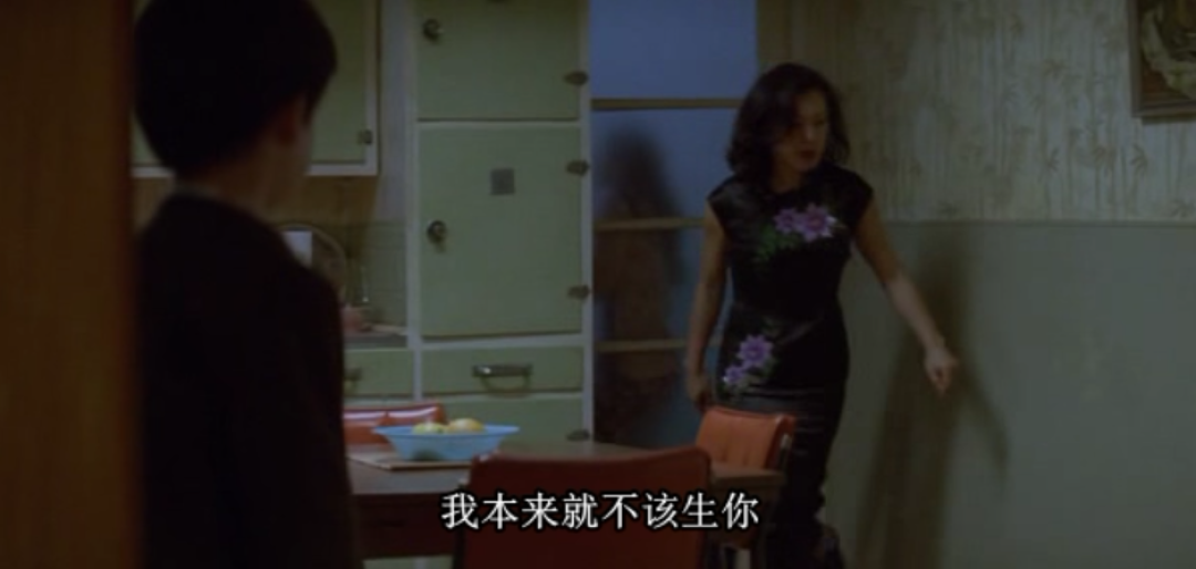 性感又不失风情,她能打败汤唯夺影后不是没道理