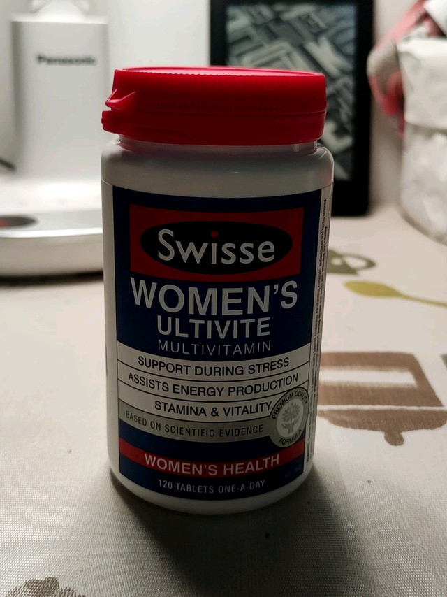 Swisse男女复合维生素