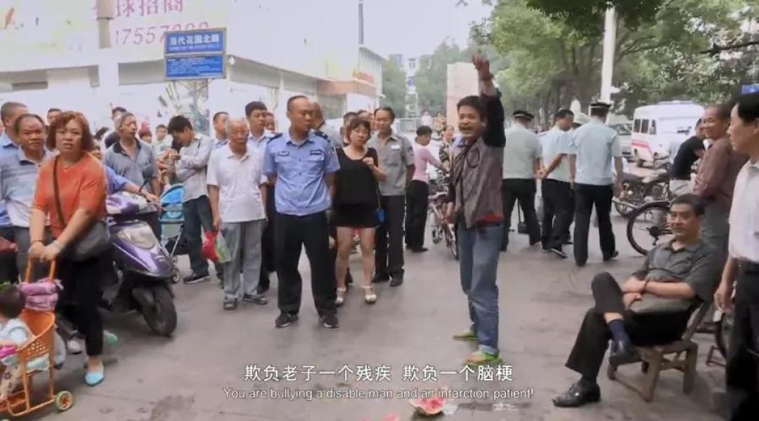 这么大尺度也能过审,真是奇迹
