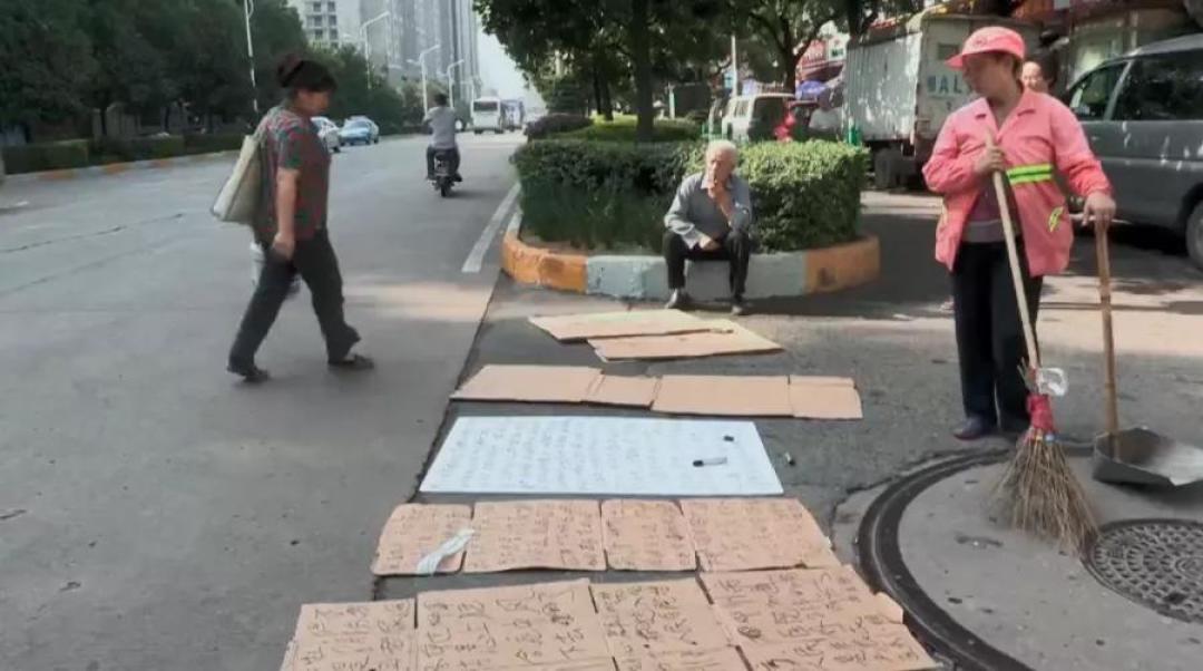 这么大尺度也能过审,真是奇迹
