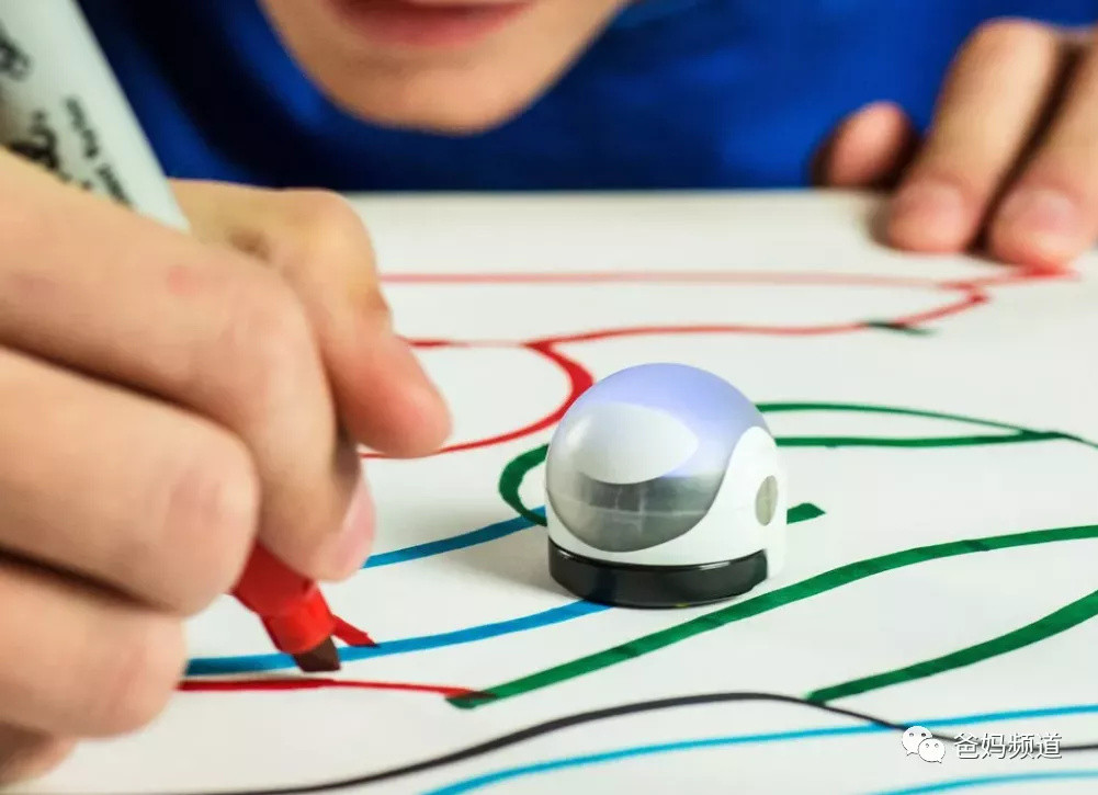 幼儿园就能玩的编程机器人大盘点，玩着就能把编程学了吗？