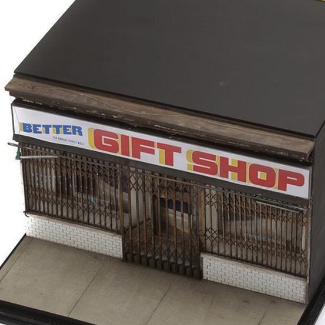 伪装成礼品店的街牌大厂：开在唐人街的BETTER GIFT SHOP