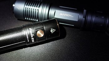 夜晚中的光芒——菲尼克斯 E35 v3.0 强光手电
