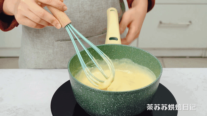 有瓶牛奶就能做，香到屋顶都掀翻！不学亏了！