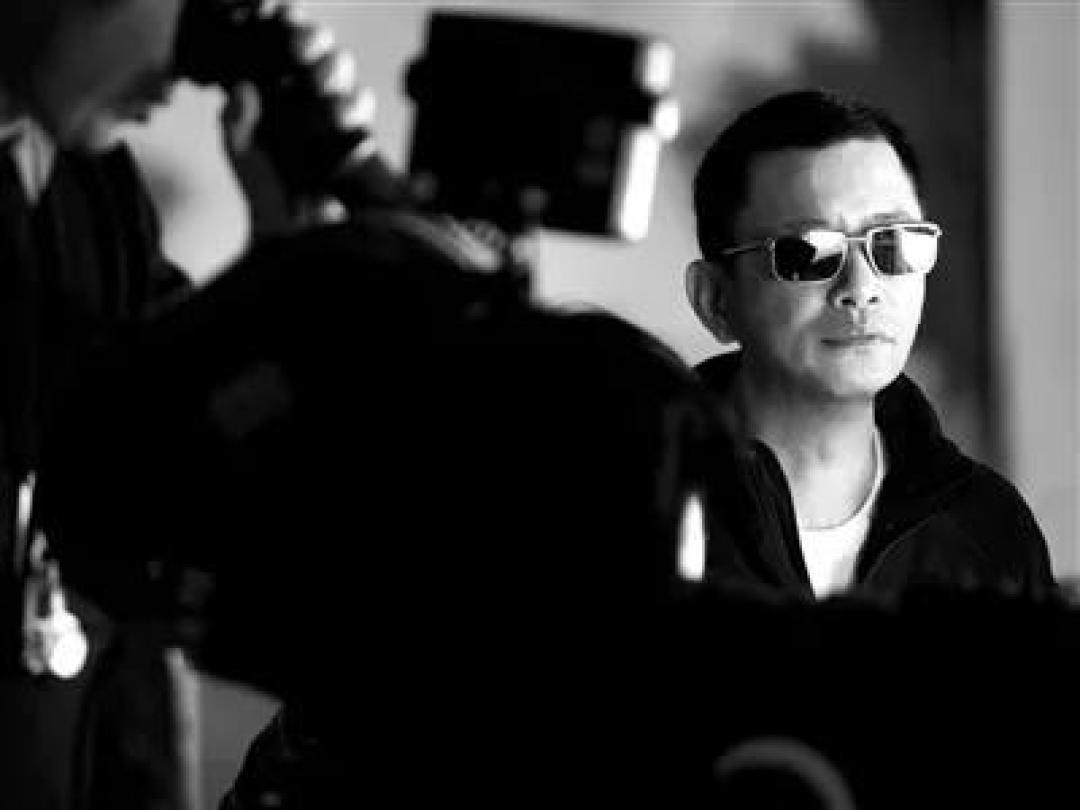 王家卫电影回顾展线下展映,那个戴墨镜的男人和他电影