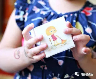 学会这一招,我让娃主动收拾房间!