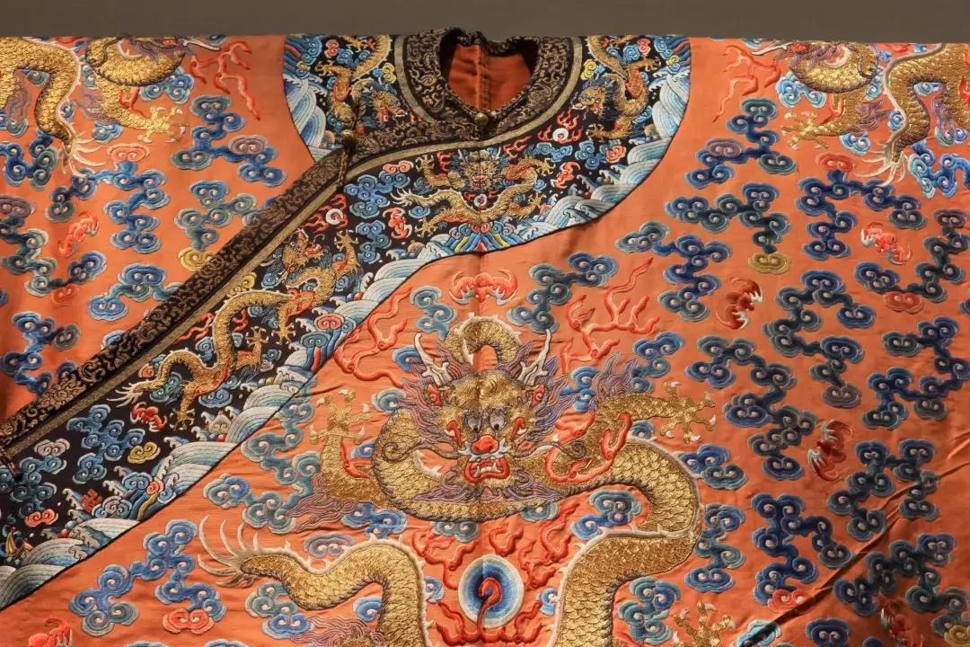 2021开年壕展,“另一座故宫”230+珍宝华丽亮相,还原清宫奢华生活,一定带娃来看!