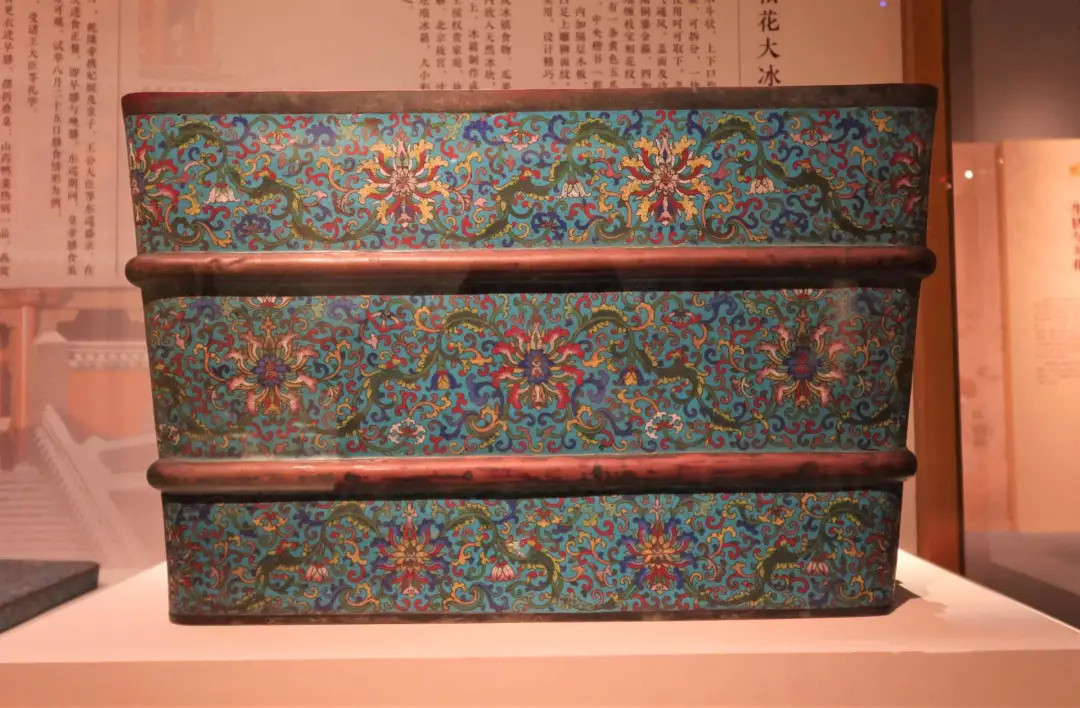 2021开年壕展,“另一座故宫”230+珍宝华丽亮相,还原清宫奢华生活,一定带娃来看!