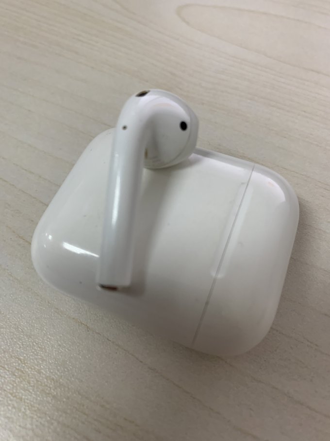 苹果蓝牙耳机