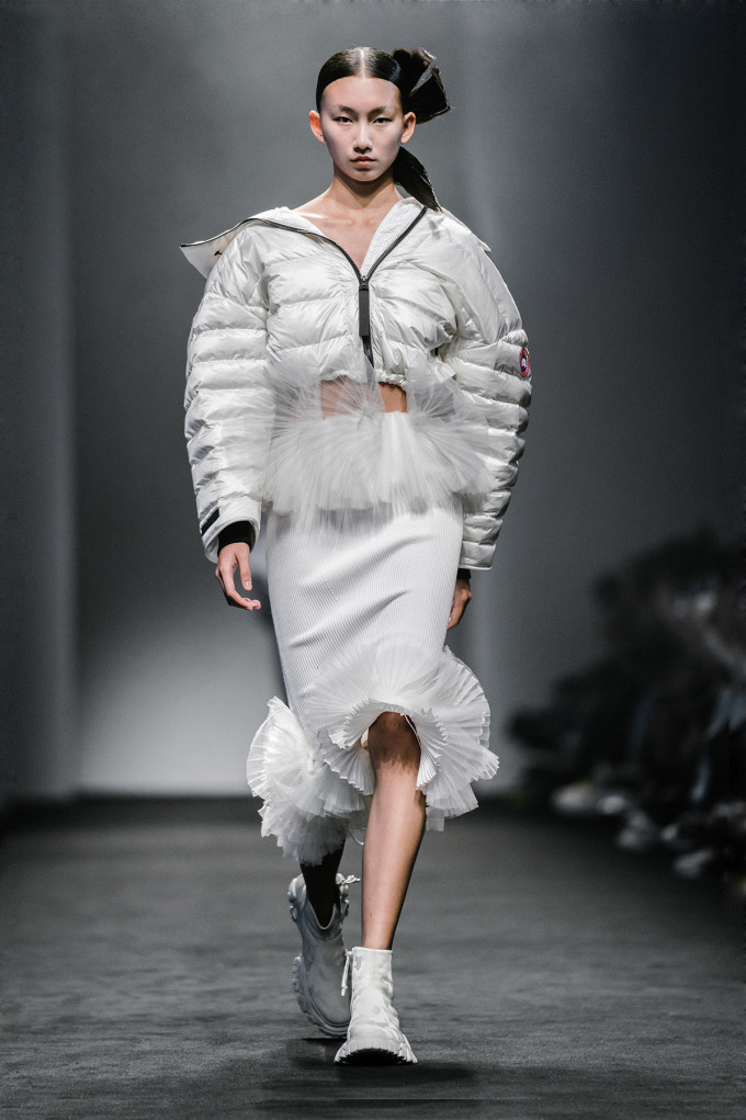 羽绒服还能这么潮加拿大鹅与设计师angelchen联名系列