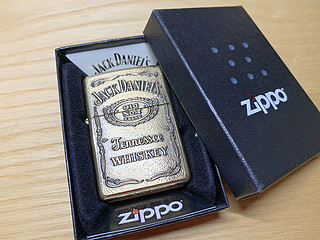 实用且精致：Zippo 杰克丹尼火机