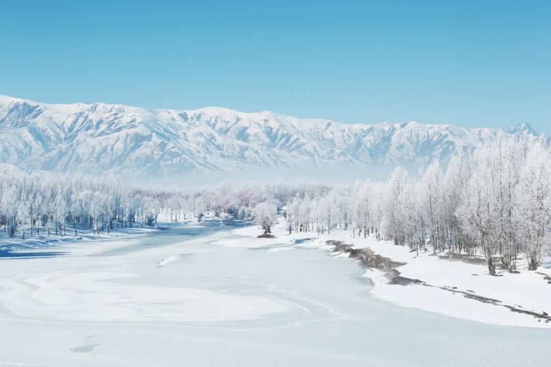 免票福利、机票打折、酒店优惠，西藏就该冬天来啊！ ​