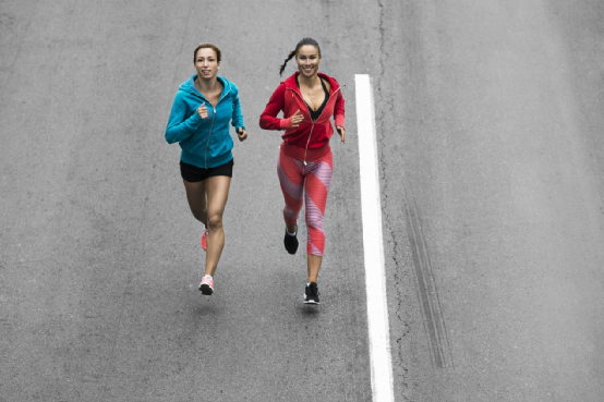 月跑量越多越好？马拉松跑者们从准备、比赛、过度3个阶段规划跑量～