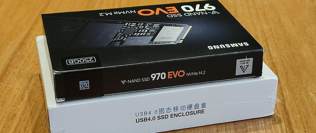 两款USB4/雷电3（JHL7440）硬盘盒，MacBook Pro M1雷电3极限读写性能测试