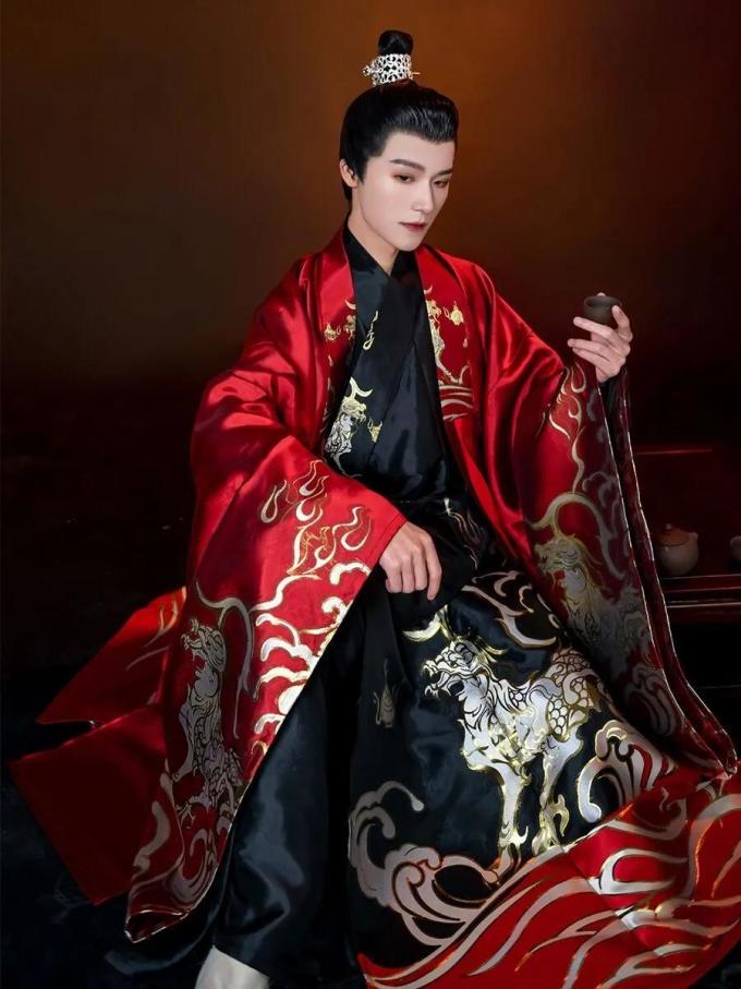男生穿汉服竟然这么好看!四家汉服男装店分享~