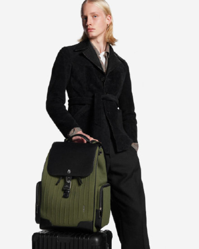 RIMOWA推出手袋产品线RIMOWA Never Still 系列,没想到却一眼爱上了新春特别款~