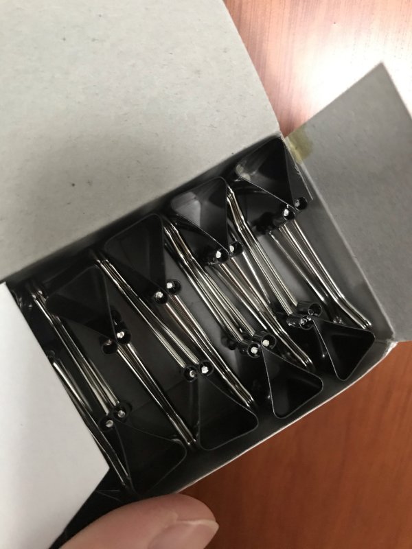 得力(deli)25mm金属黑色长尾夹/票据夹/燕尾夹/铁夹子 12只/盒多少钱