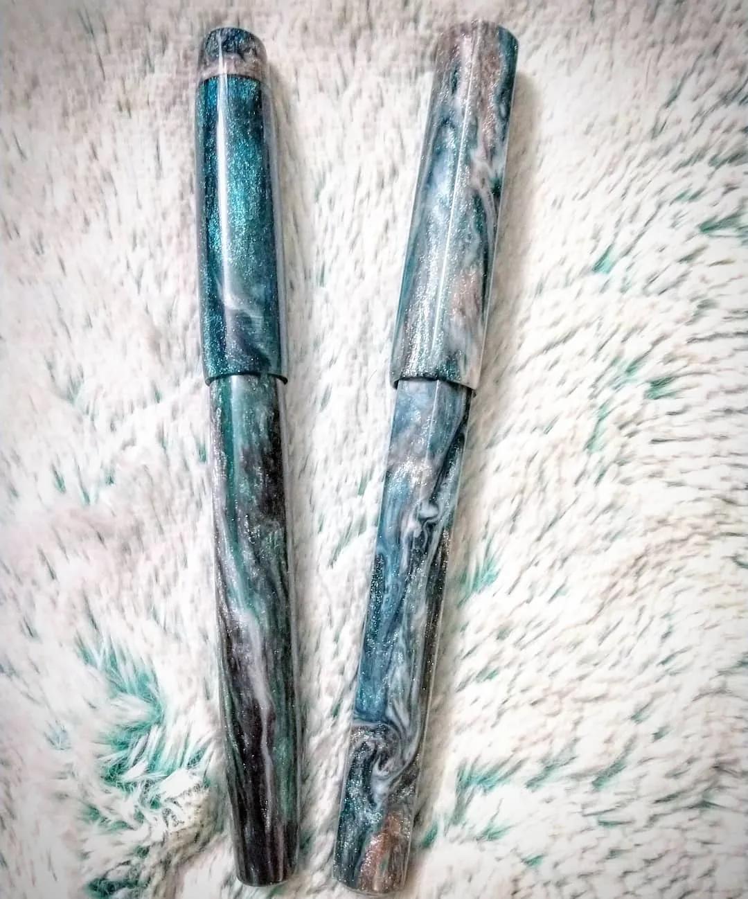 如钻石般闪烁的材料,制成钢笔后美翻了!