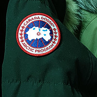 “深夜速递”——Canada Goose 加拿大鹅男士羽绒服