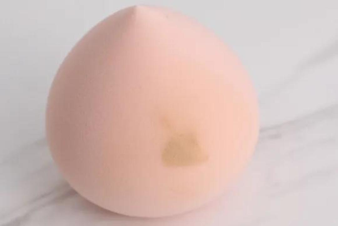 用手上妆行不行?选对工具让你感受“妈生妆”的魅力~