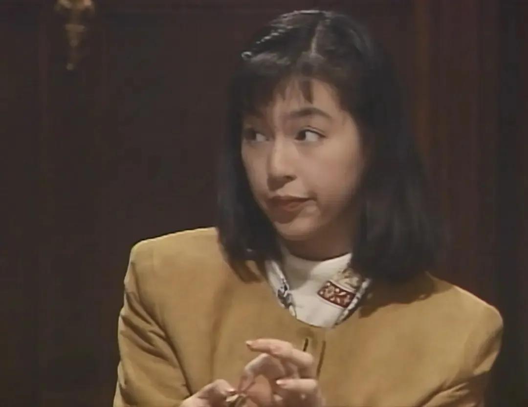 30年前的东京爱情故事赤名莉香的穿搭还在流行