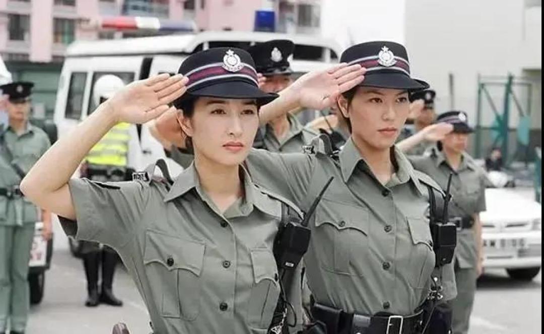 又恰情怀饭！陀枪师姐变“中年傻白甜”