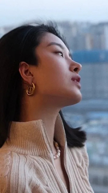女明星都在买的旧耳环,到底有什么魔力?