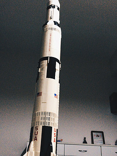 乐高 21309 土星五5号运载火箭 
