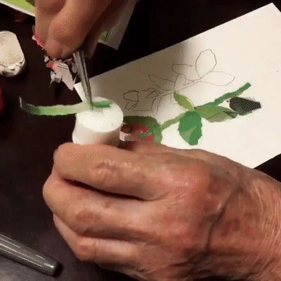 日本90岁奶奶爱上“撕报纸”，吸粉数万：废报纸还能拼贴成画，好看又好吃