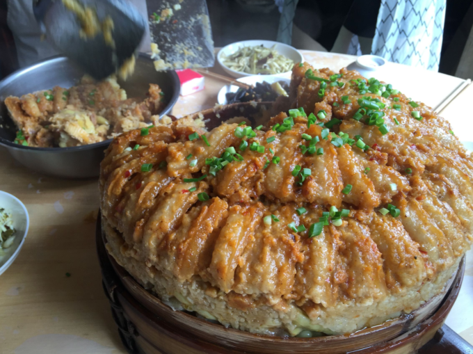 谁说贵州没美食赤水的蒸笼渣就很诱人