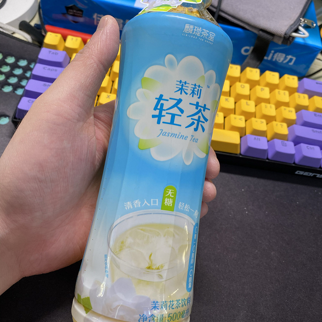 茉莉轻茶饮料