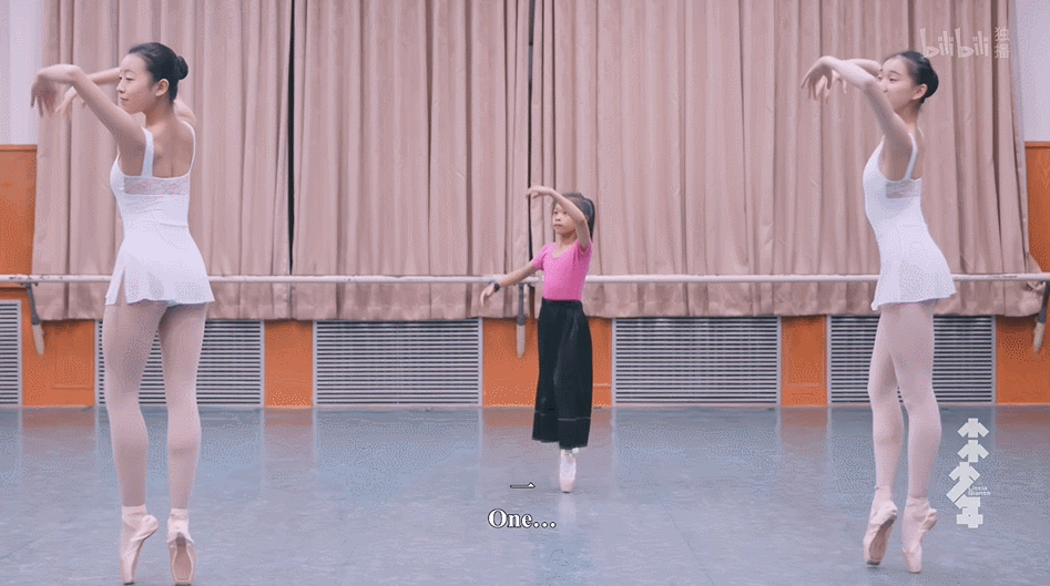 在猪肉店起舞的9岁芭蕾女孩，引发网友们热烈讨论：你现在的职业是你的兴趣吗？