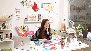瑞典女生用“剪纸”作画笔，创造出浓缩的纸人世界