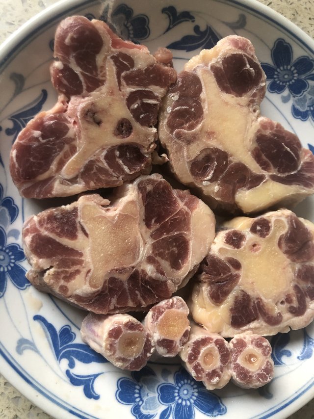 红烧牛尾