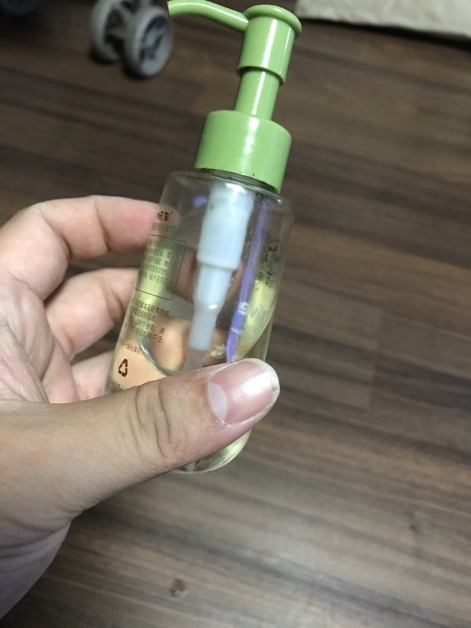 加菲猫婴儿润肤油
