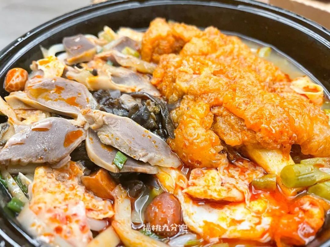 网红螺蛳粉青团究竟好吃吗?吃完想点一碗螺蛳粉