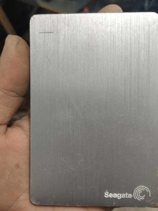 希捷移动硬盘