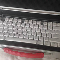 樱桃机械键盘