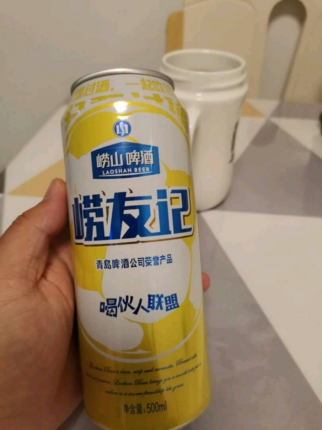 很好喝的崂山啤酒