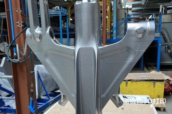 金属3D打印大型结构件“飞机起落架”已具可行性，赛峰将明年测试