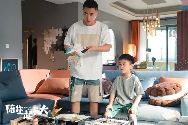 刘涛新剧《陪你一起长大》热播，4种家长4种格局，教出的孩子真的不一样……