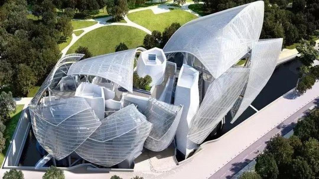 他是在垃圾箱里寻找灵感的建筑师，被称全球“最烂”艺术家