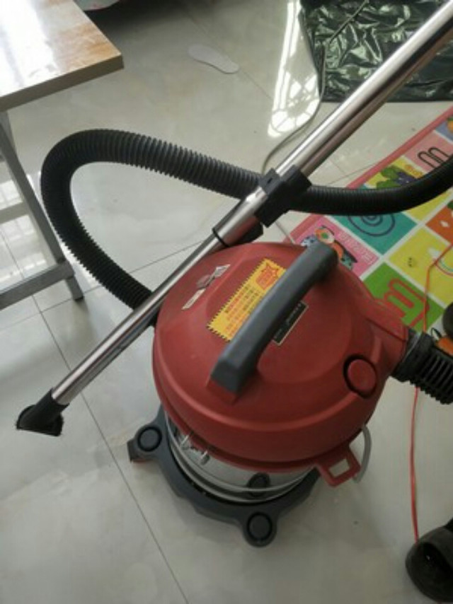 家用吸尘器