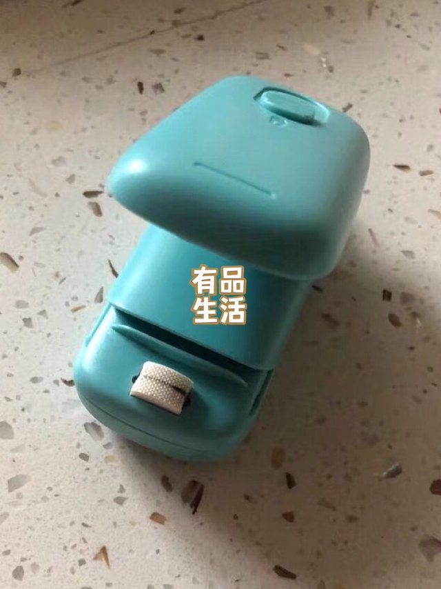 便携迷你封口机，再也不怕饼干受潮啦