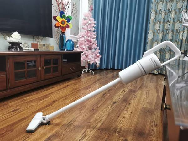 家务小能手，苏宁小Biu手持吸尘器